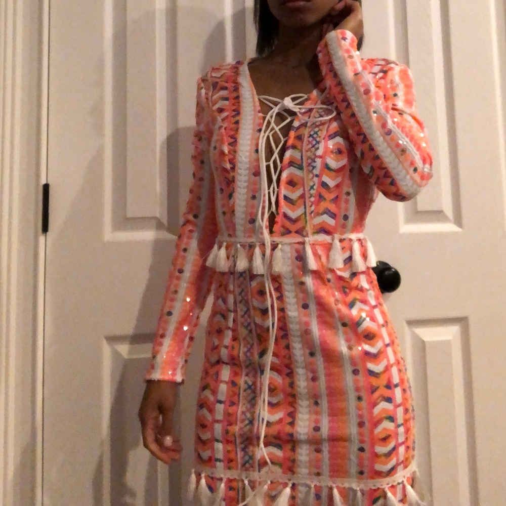 Pretty little thing dress size xs ! Never worn !